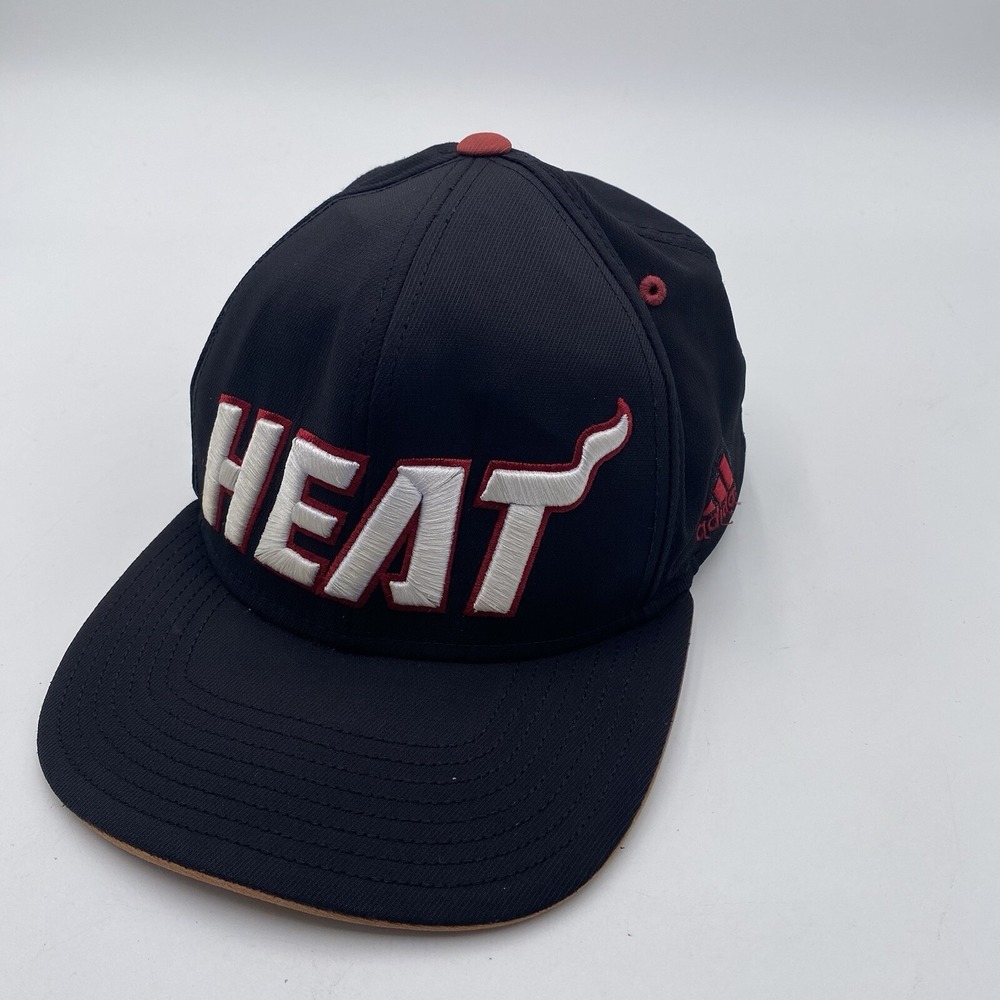 Miami Heat Hat‎ Throwback Adidas SnapBack Spellout Black Cleaned